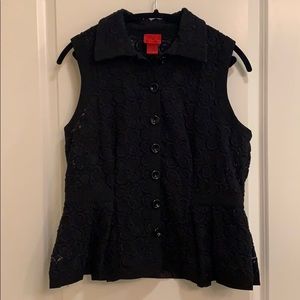 Women’s collared floral peplum button-up vest